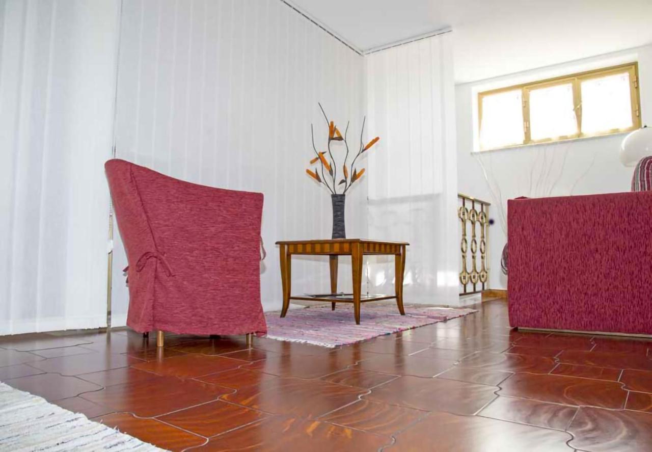 La Casa Del Lago Pergusa Lake Home ภายนอก รูปภาพ