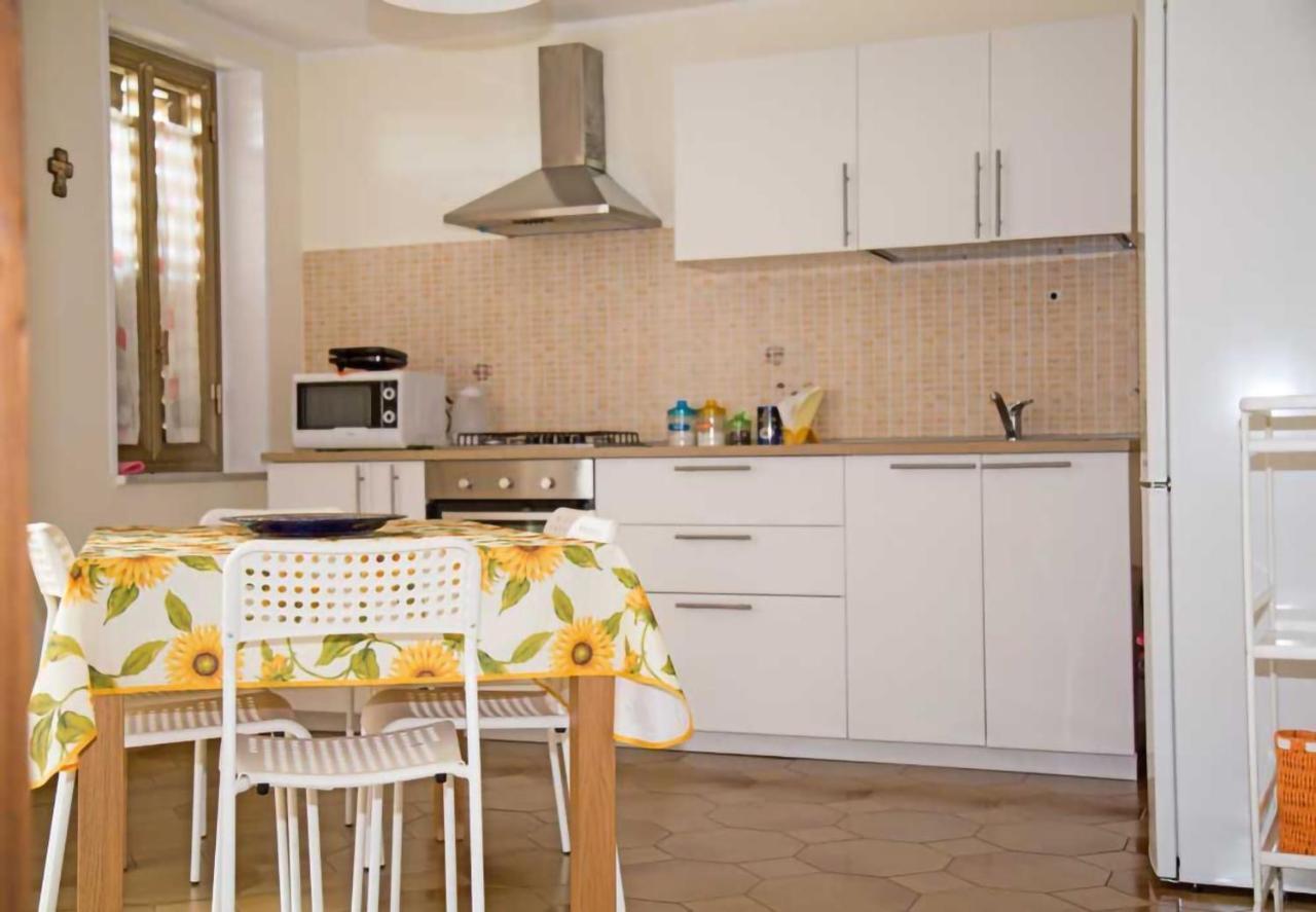 La Casa Del Lago Pergusa Lake Home ภายนอก รูปภาพ