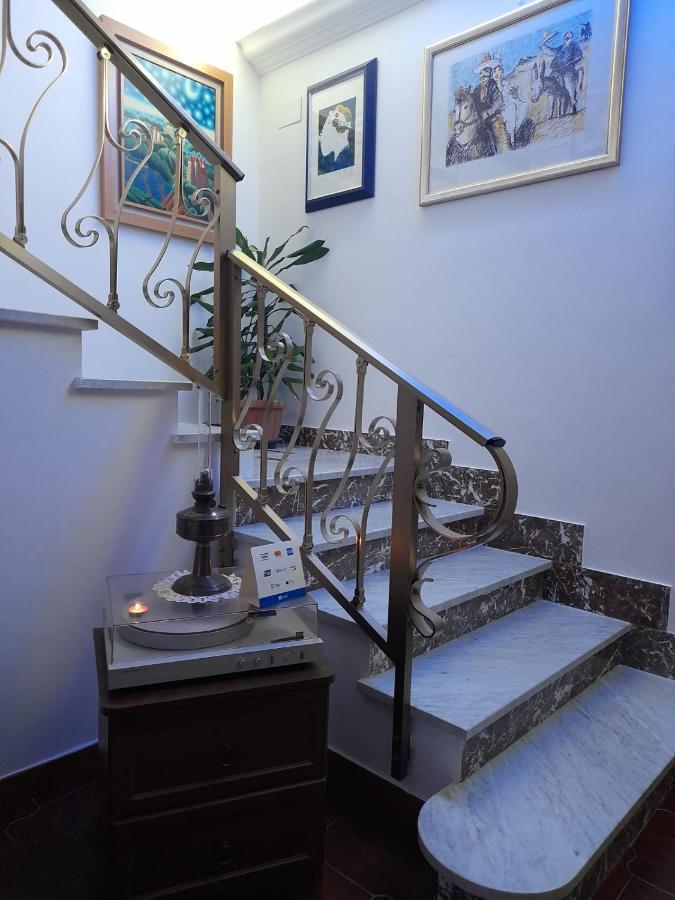La Casa Del Lago Pergusa Lake Home ภายนอก รูปภาพ